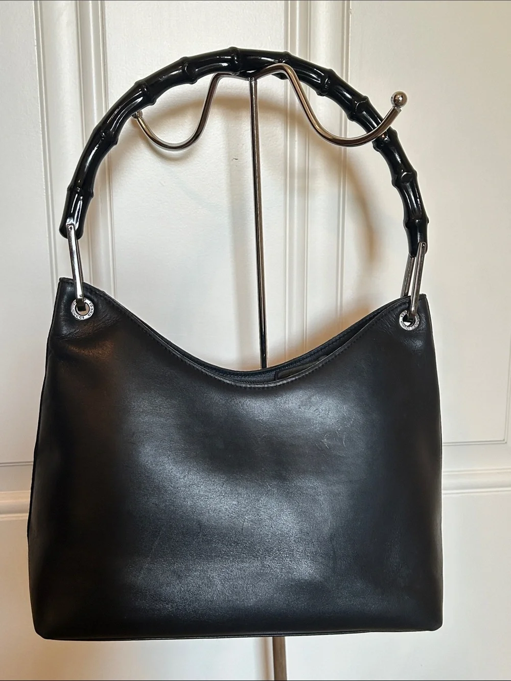 Gucci Bamboo Black Leather Shoulder Bag - Picture 2 of 12